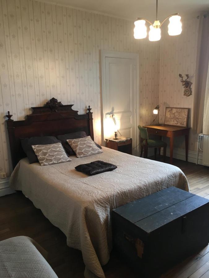 Villa Bonne Entente Donchery Buitenkant foto
